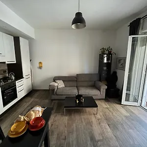 La Casa Di Carlotta , Rome Italie